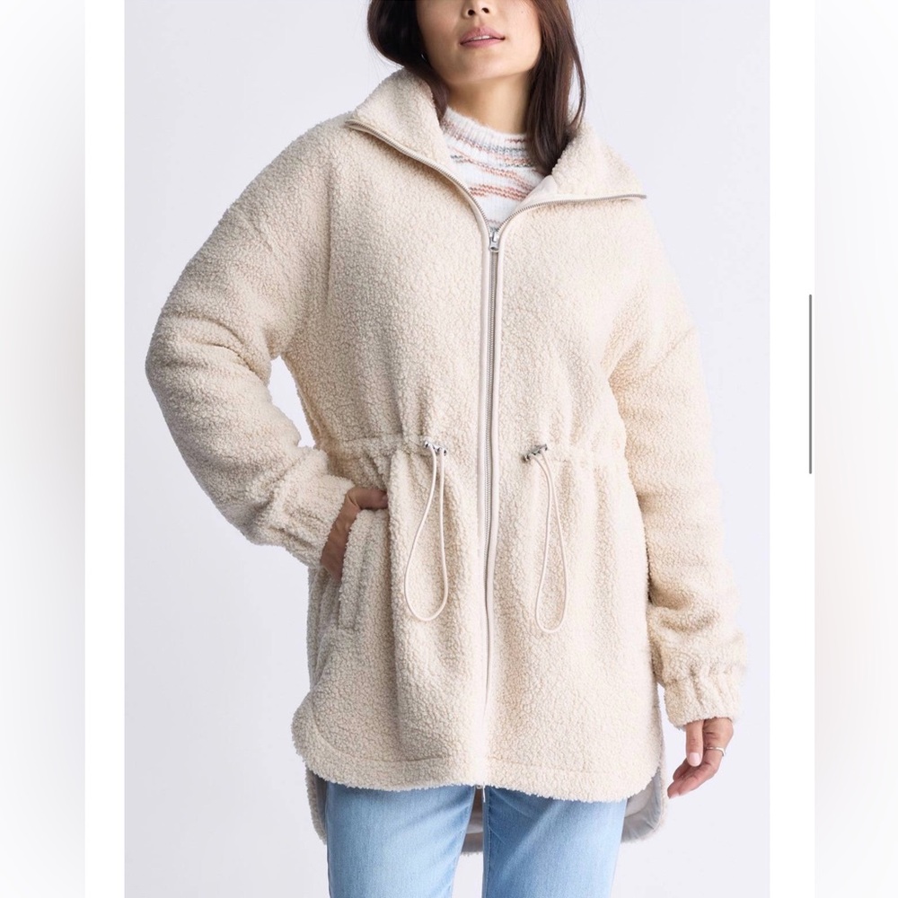 ** Buffalo Jeans Women’s Citra Cinch- Waist Full Zip  Sherpa Coat .
